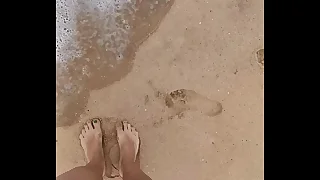 Rabbit on g rely spotting public beach